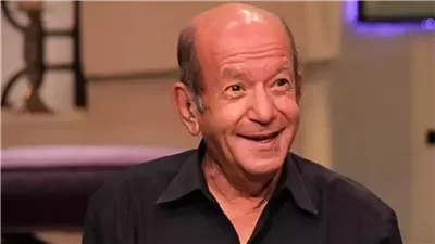 منير مكرم يكشف تطورات الحالة الصحية لـ لطفي لبيب |خاص