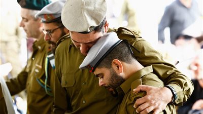 انتحار 43 جندي إسرائيلي منذ بدء العدوان على قطاع غزة 