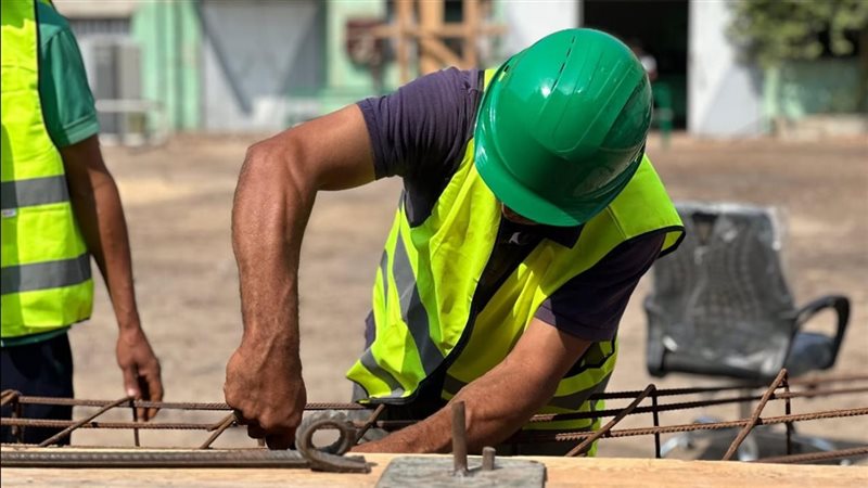 فرص العمل بالخارج