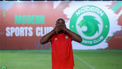 تتوالي الصفقات، مودرن سبورت يتعاقد مع المهاجم النيجيري جودوين شيكا 