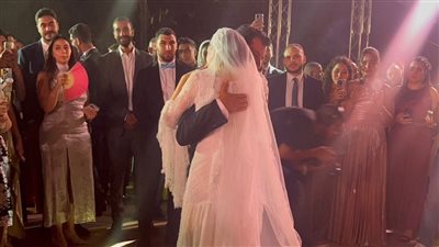 حفل زفاف ابنة وزير الشباب والرياضة بحضور رجال السياسة ومشاهير الفن| صور 