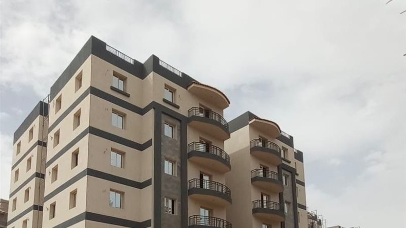 شقق الإسكان الاجتماعي
