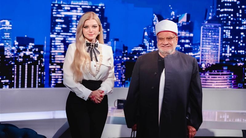 بعد دعوات حذف الأغاني
