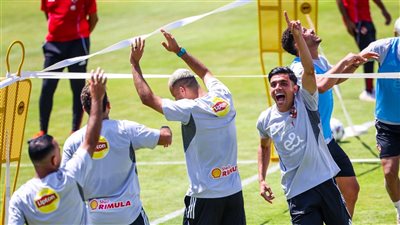 روح إيجابية في معسكر الأهلي بـ تونس، ريبيرو يكثف التحضيرات للموسم الجديد