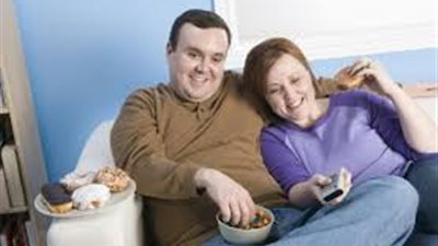 أسباب زيادة الوزن بعد الزواج عند النساء والرجال، الدكتور حسام موافي يجيب