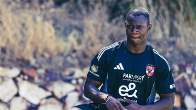 مدرب الأهلي يخص أليو ديانج بجلسة مطولة، لماذا؟