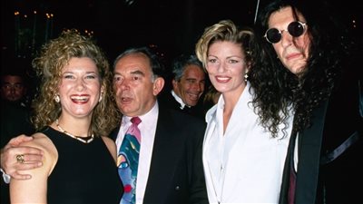 فيديو يكشف مشاركة جيفري إبستين في حفل زفاف ترامب عام 1993