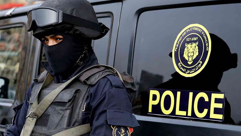 فتح باب التقديم لكلية