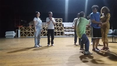 تامر الخطيب ينضم لمسرحية 