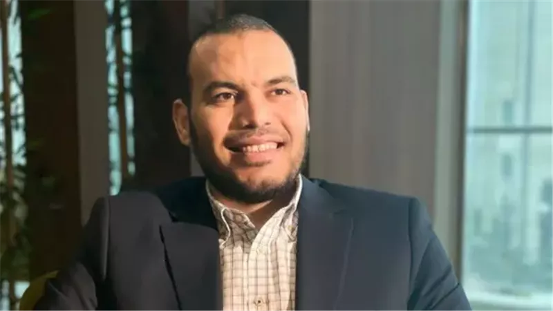 ترحيل الإخواني محمد