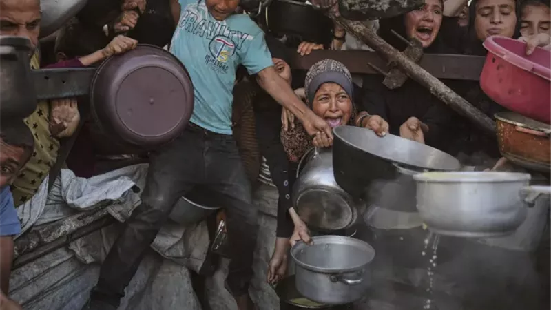 هدنة إنسانية بضغط