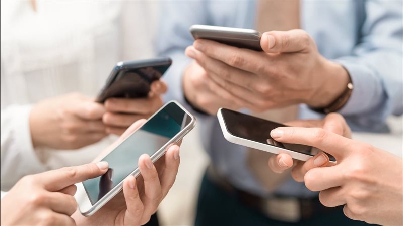 هل ستنخفض اسعار الموبايلات