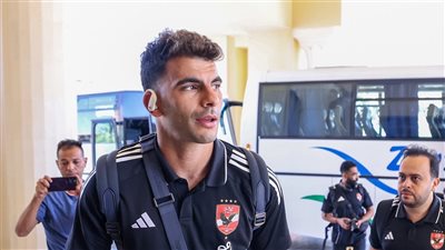 «بالونة»، خالد الغندور يهاجم جماهير الأهلي بسبب أحمد سيد زيزو