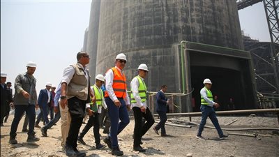 مصنع بلوكات الأنود الكربونية يستعد للمنافسة العالمية بطاقة 250 ألف طن سنويا 