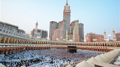 سعر عمرة المولد النبوي 2025، تبدأ من 32500 جنيه