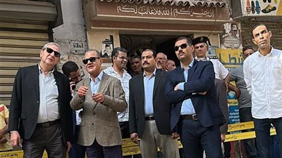 مصرع سيدة وإنقاذ نجلها في انهيار عقار بطنطا (صور)