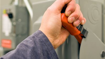 هل عادت خطة تخفيف الأحمال؟ ، الكهرباء تجيب