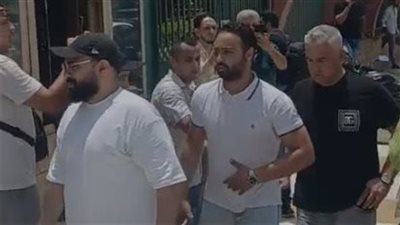 نجوم الرياضة يشيّعون جثمان شقيق عضو اتحاد الكرة محمد أبو حسين