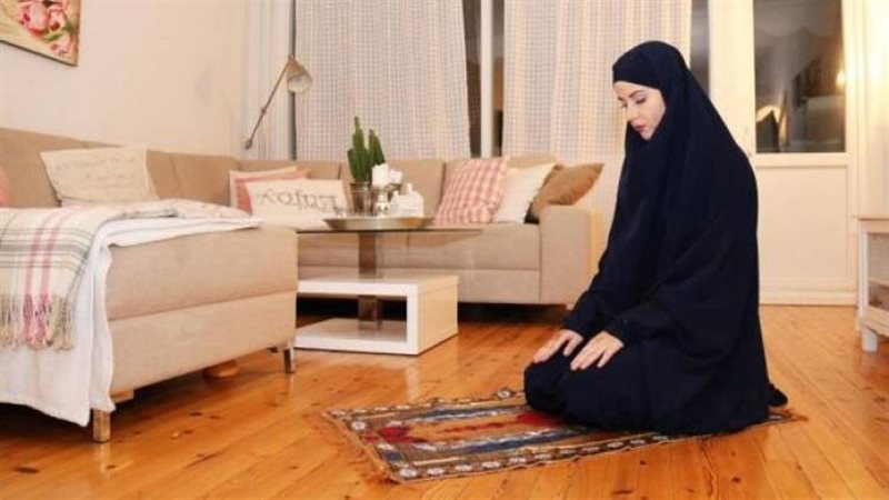 هل يبطل وضوء المرأة