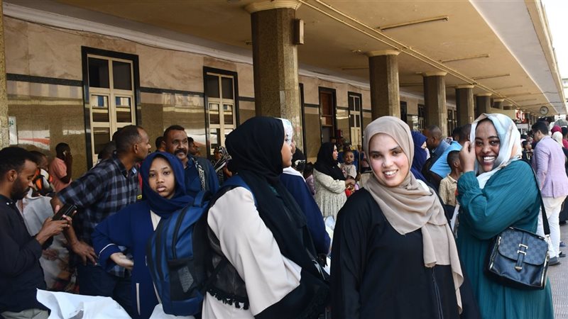 الايام المصرية