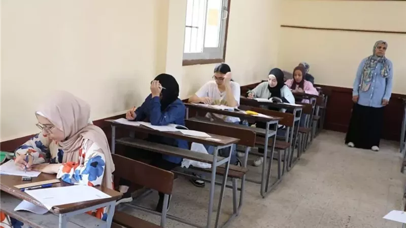 مافيا الثانوية العامة