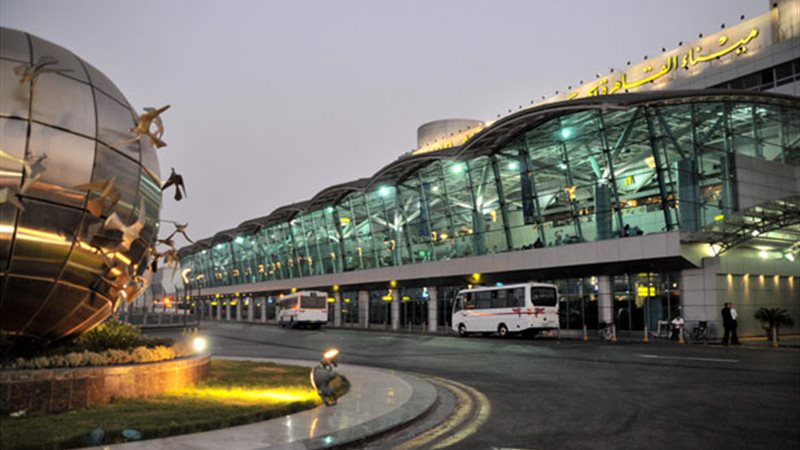 مطار القاهرة