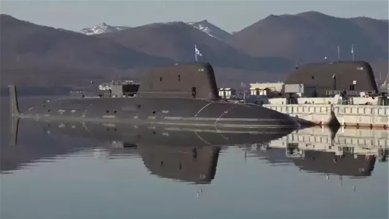 غواصات نووية روسية