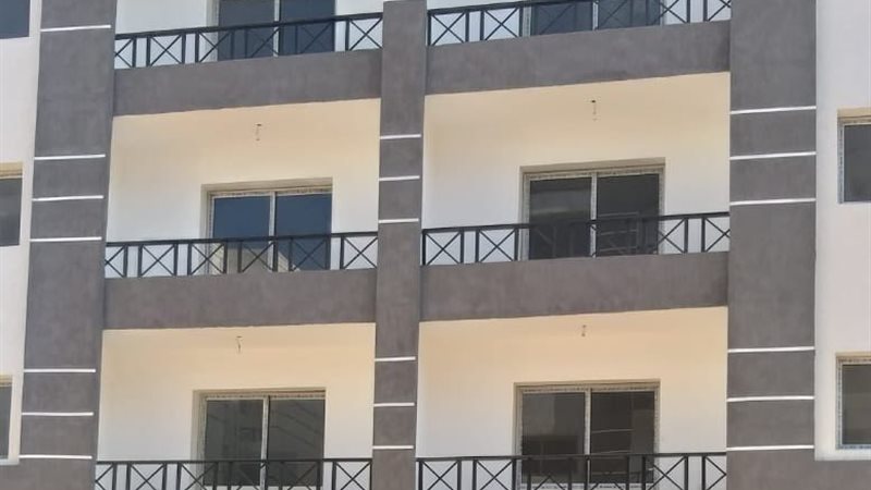 موعد تسليم 320 وحدة