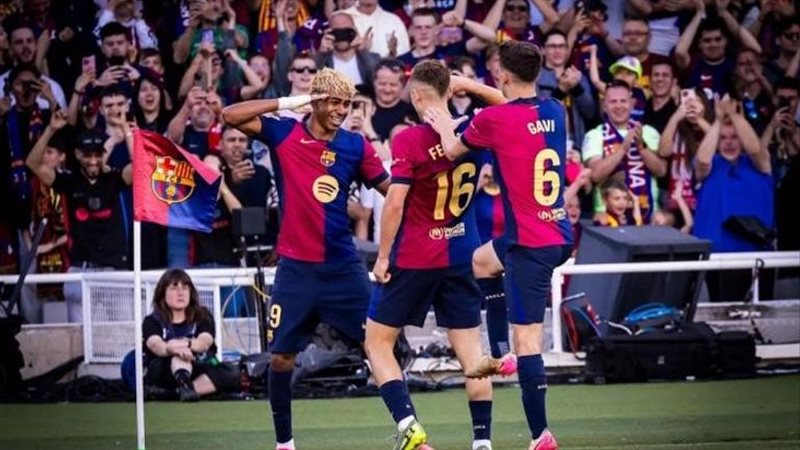 بث مباشر برشلونة