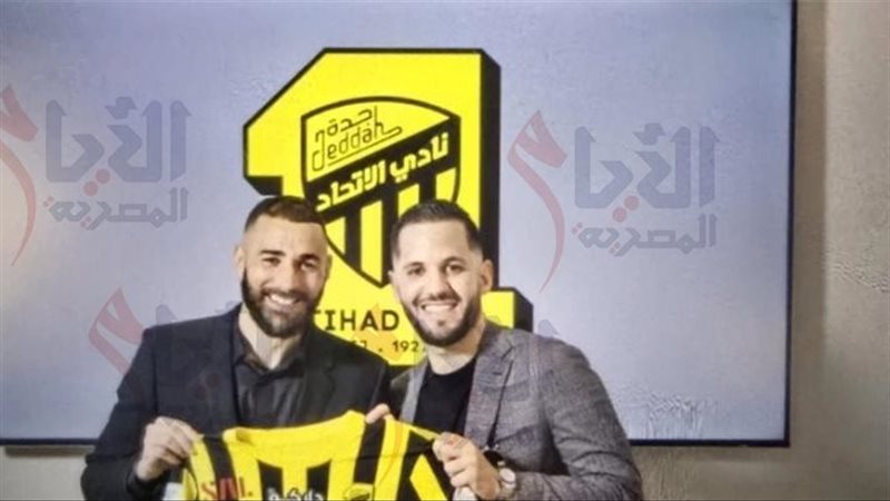 آدم وطني وكيل اللاعبين