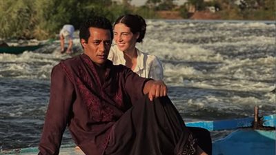 محمد رمضان يروج لفيلم 