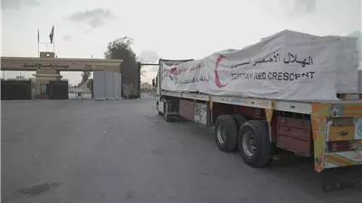 35 ألف شاحنة مساعدات عبرت لغزة منذ بداية الأزمة، الدعم مستمر (صور)