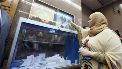 لجان الاقتراع بأنحاء الجمهورية تتأهب لاستقبال ناخبي الشيوخ 