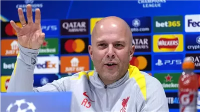 أرني سلوت: فخور بلاعبي ليفربول والجولة التحضيرية كشفت قوة الصفقات الجديدة