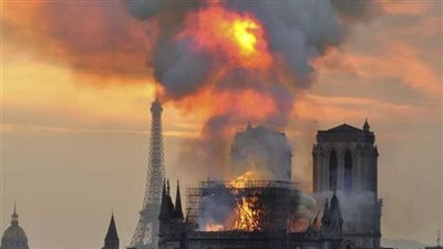 مصابون وموتى، حريق باريس يتجاوز فرنسا ويصل إلى الحدود الإسبانية 