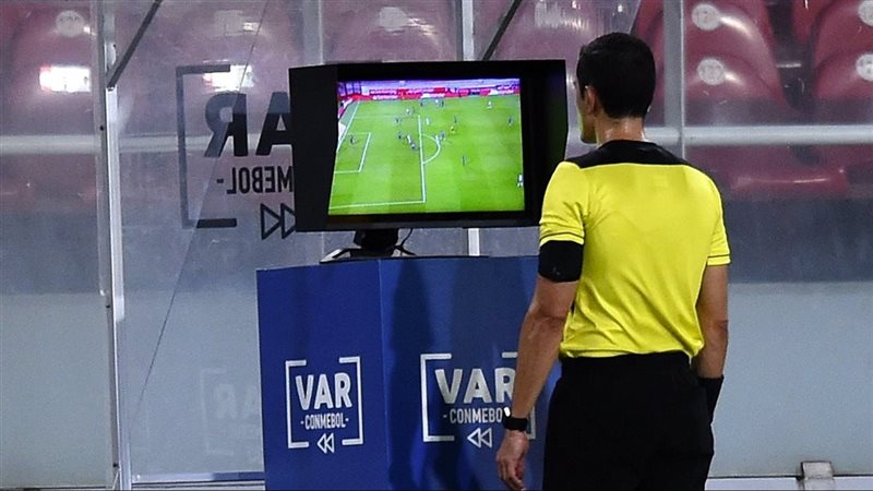 حل أزمة الـ VAR