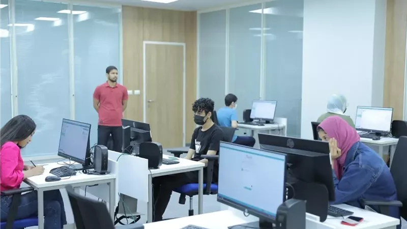 تنسيق المعاهد العليا