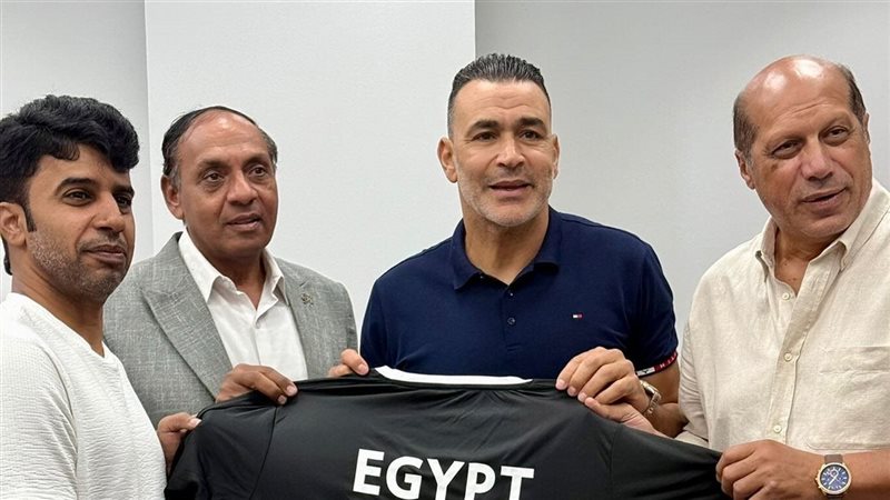 عصام الحضري