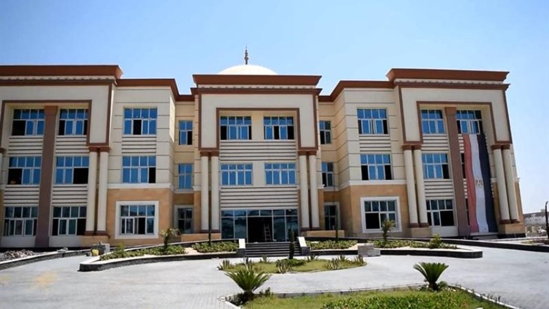 مصاريف الكليات الأهلية