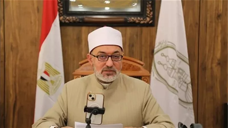 الدكتور نظير عياد،