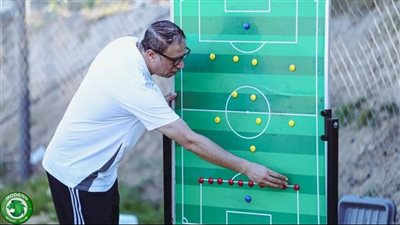 مجدي عبد العاطي يعلن تشكيل مودرن سبورت لمواجهة الأهلي بالدوري 