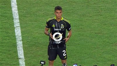 ياسين مرعي يحصد جائزة أفضل لاعب في مباراة الأهلي ومودرن سبورت بالدوري 