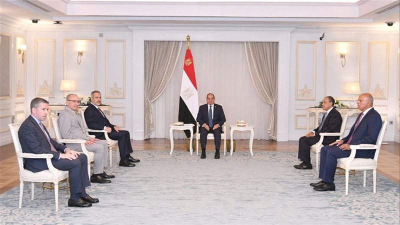 الرئيس السيسى يستقبل