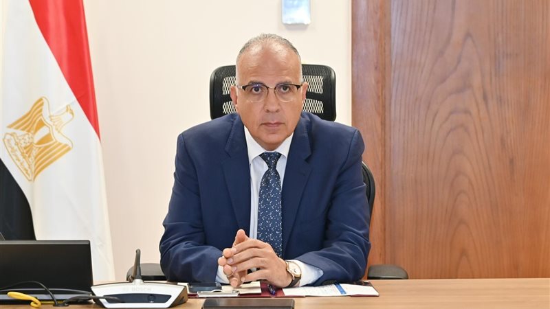 وزير الري
