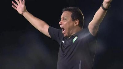 حسام البدري: التتويج بالدوري الليبي نجاح يحسب للاعبين ومكافأة لجماهير الأهلي (خــاص)