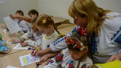 عودة أطفال أوكرانيا المخطوفين شرط أساسي لنجاح مبادرة السلام مع روسيا