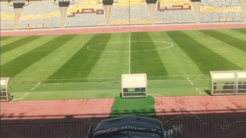 ملعب برج العرب