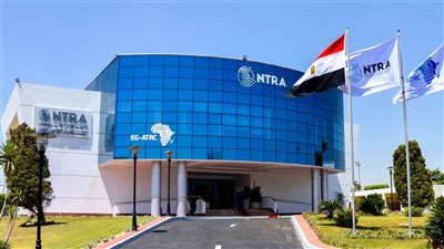 القبض بالدولار، وزارة الاتصالات توفر فرص عمل وتدريب 2025 للشباب «تفاصيل»