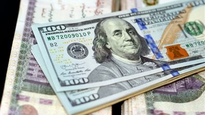 سعر الدولار اليوم الجمعة مقابل الجنيه المصري في البنوك، مفاجأة بعد التراجع