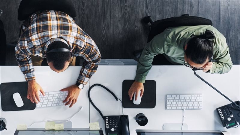 أرقام خدمة العملاء